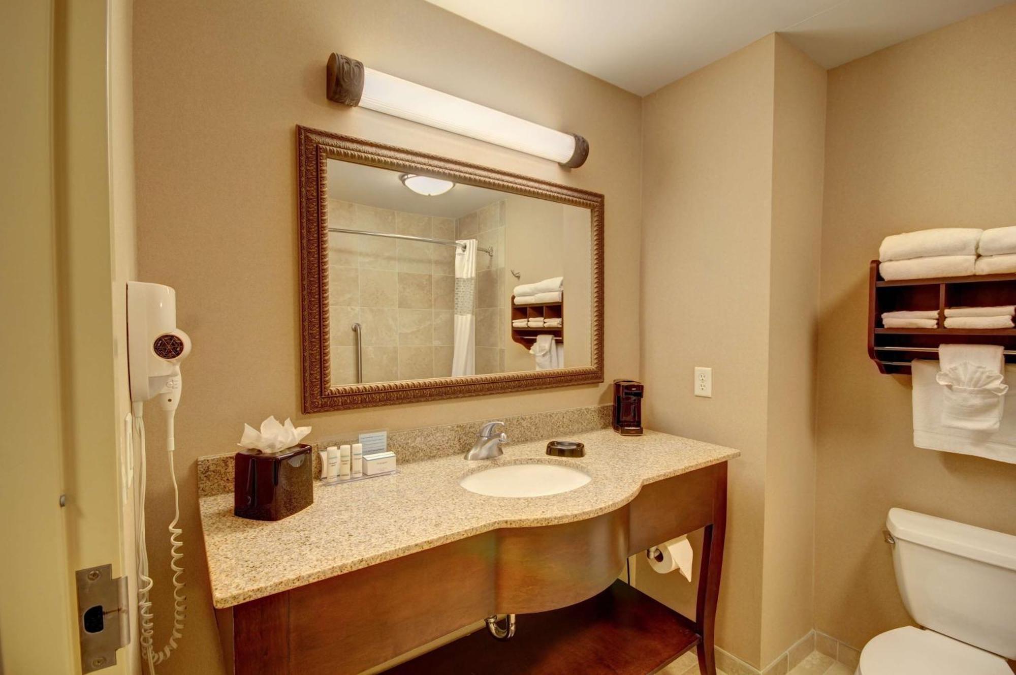 Hotel Hampton And