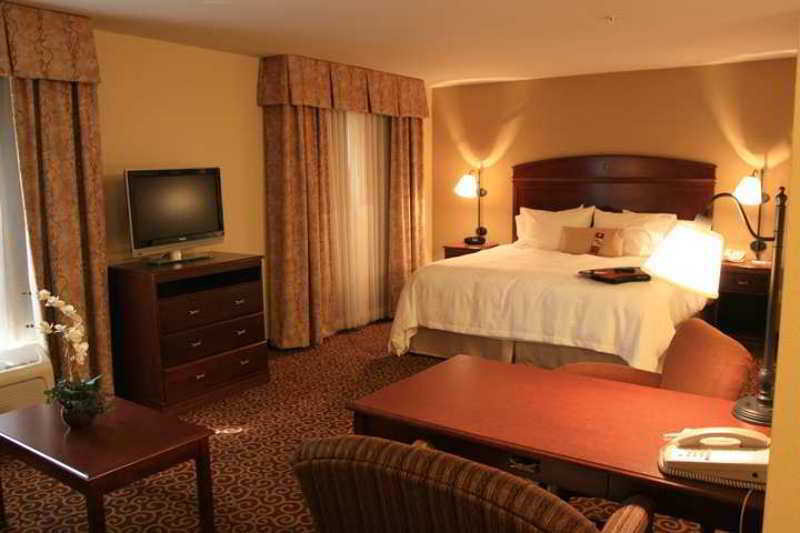Hotel Hampton And