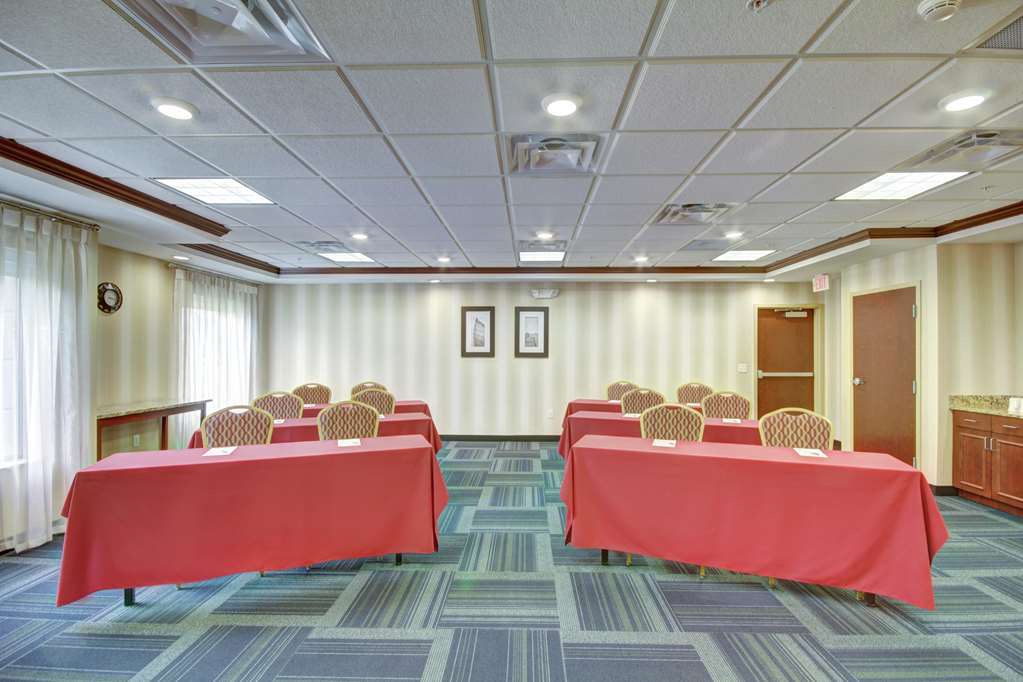 Hotel Hampton And